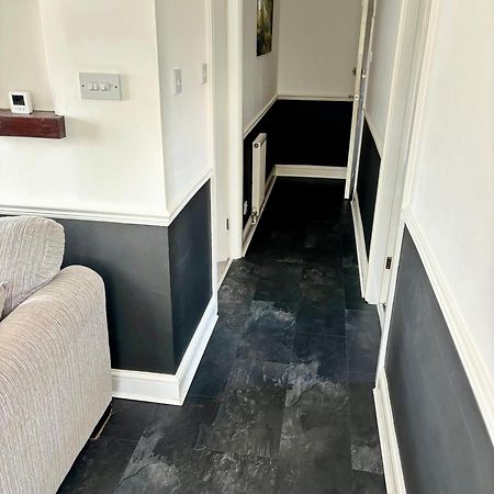 The Garden Suite Denby Village Екстер'єр фото