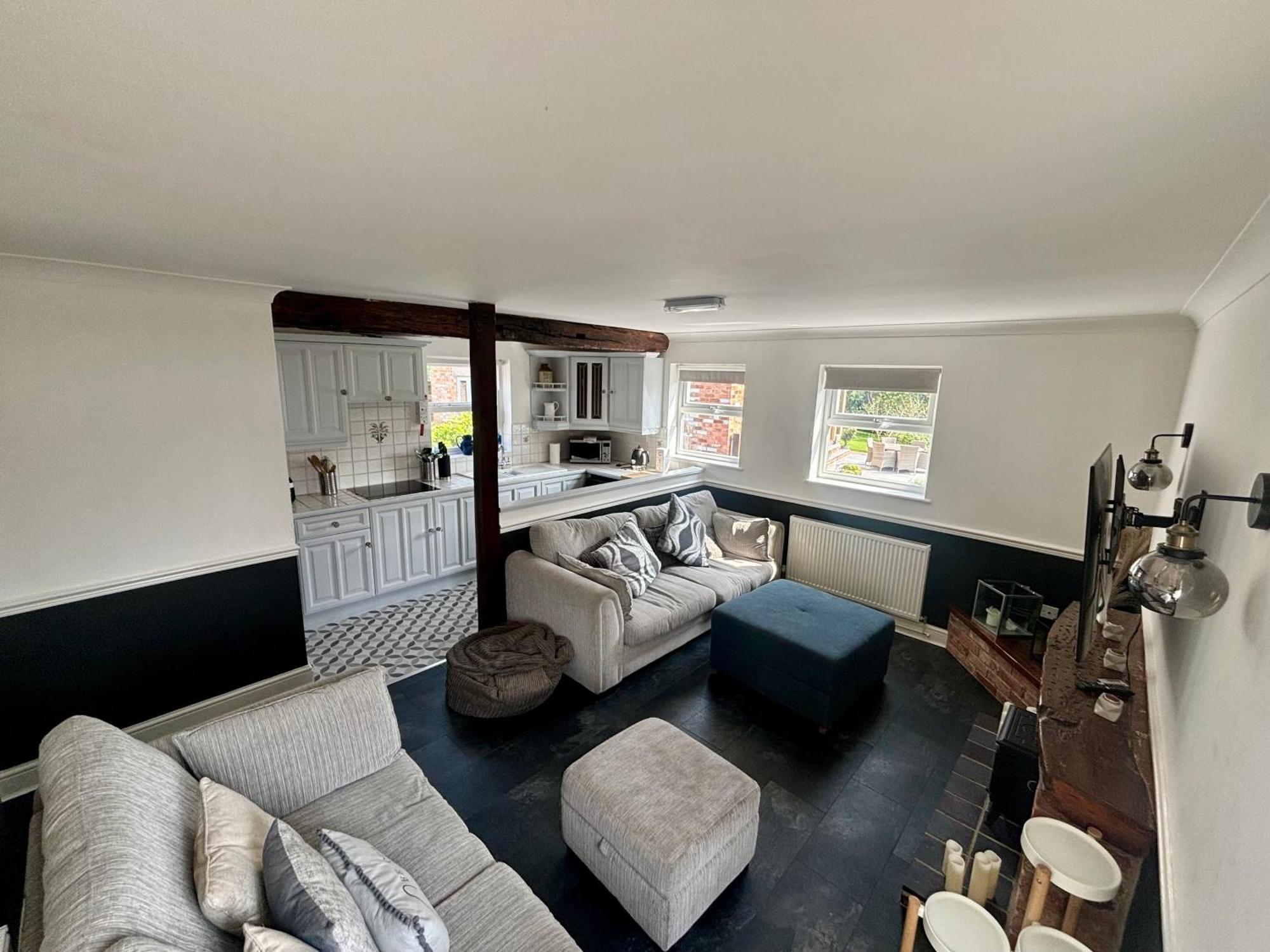 The Garden Suite Denby Village Екстер'єр фото